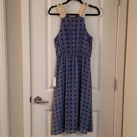 NWT Womans Blue and Cream Midi Dress - Picture 1 of 4